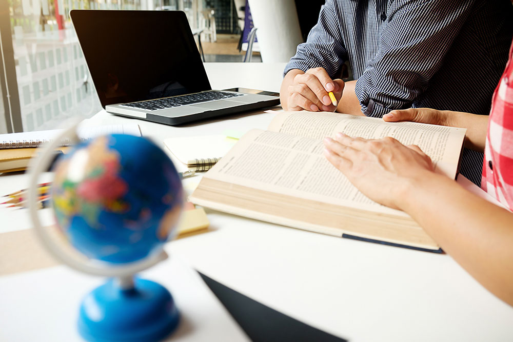 ترجمه رسمی مدارک