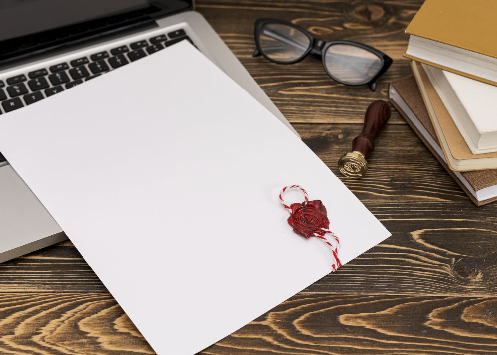 مهر رسمی دادگستری و تایید وزارت امور خارجه برای ترجمه مدارک مهاجرتی در دارالترجمه نیل